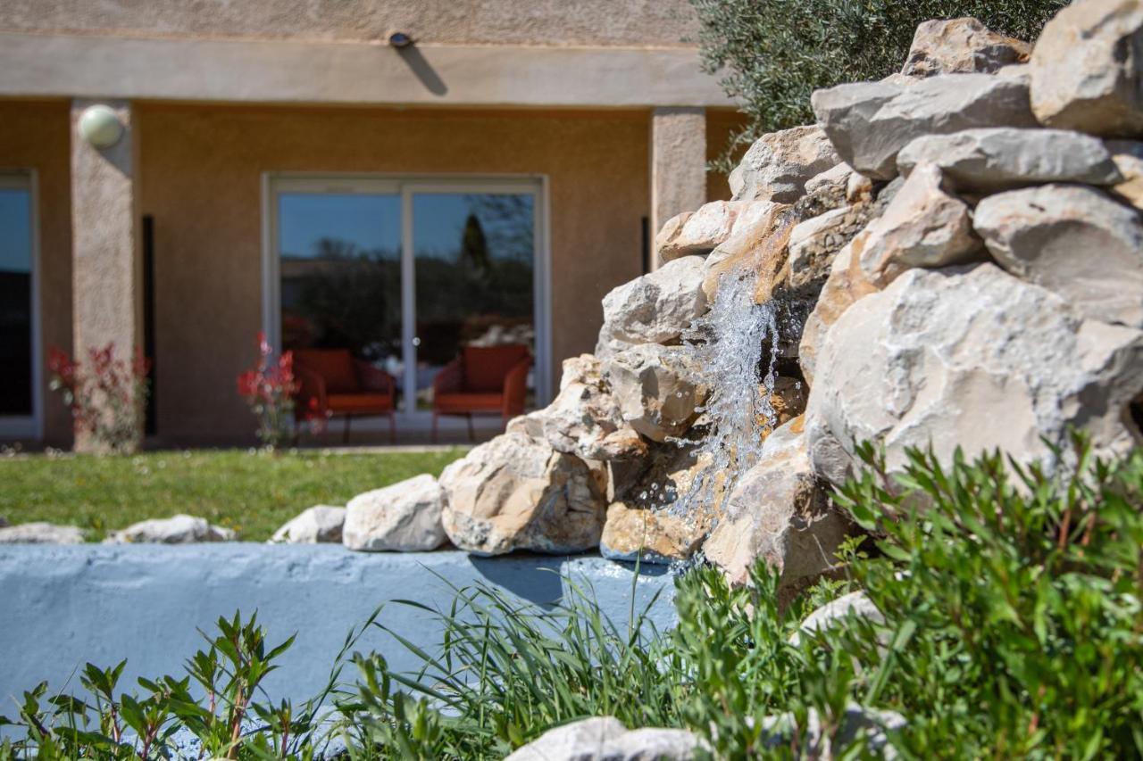 Hotel La Perna Pernes-les-Fontaines Εξωτερικό φωτογραφία