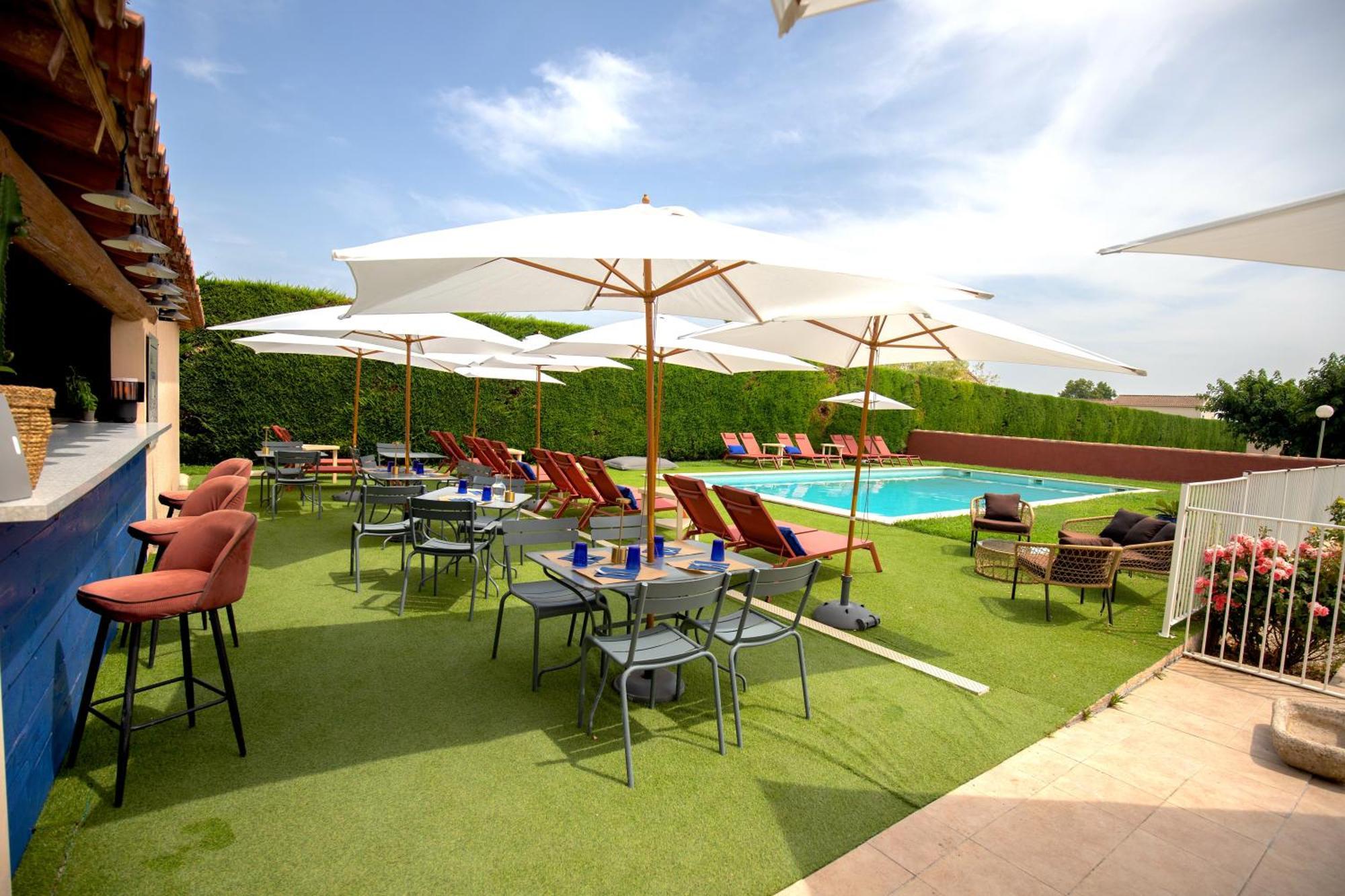 Hotel La Perna Pernes-les-Fontaines Εξωτερικό φωτογραφία